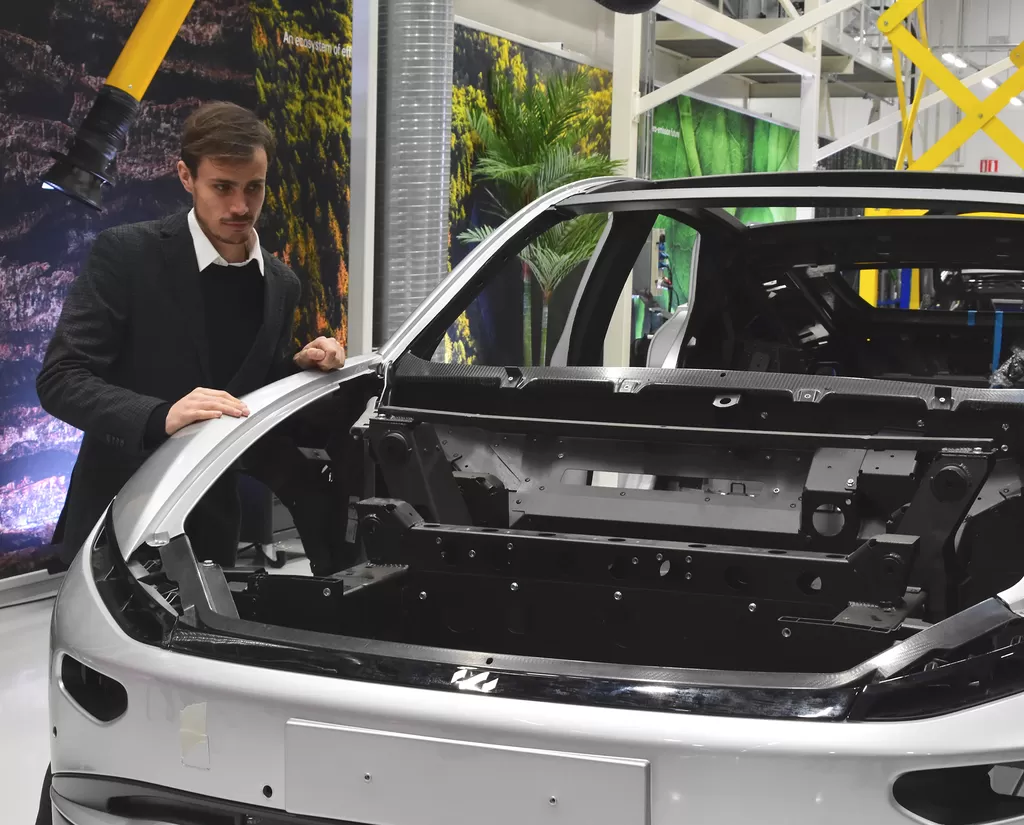 Lightyearin toimitusjohtaja Lex Hoefsloot on tyytyväinen yhteistyöhön Valmet Automotiven kanssa.