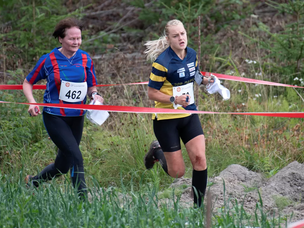 Sonja Julkunen suunnisti pitkän matkan mestariksi.